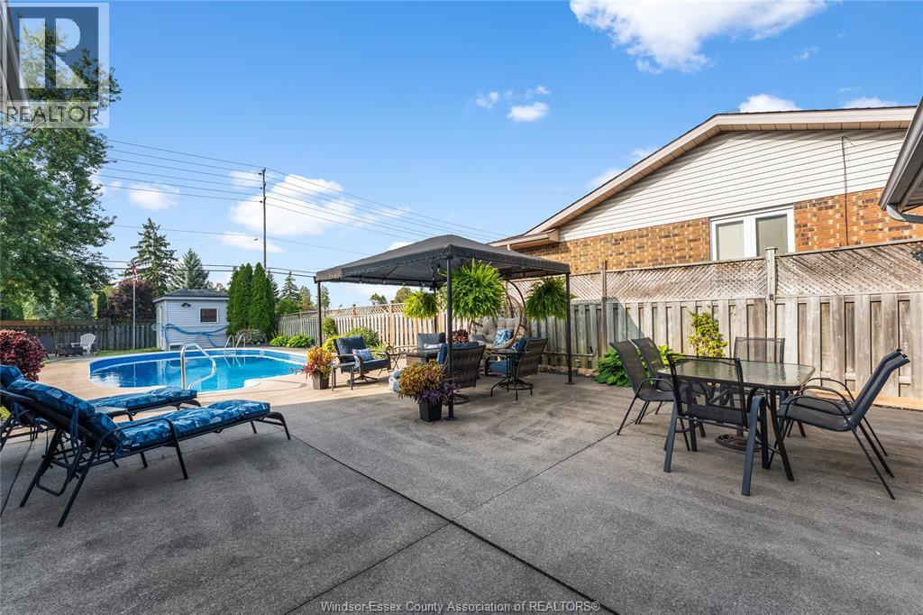 Photo 42 of 1475 Sugarwood Crescent, Lasalle ON