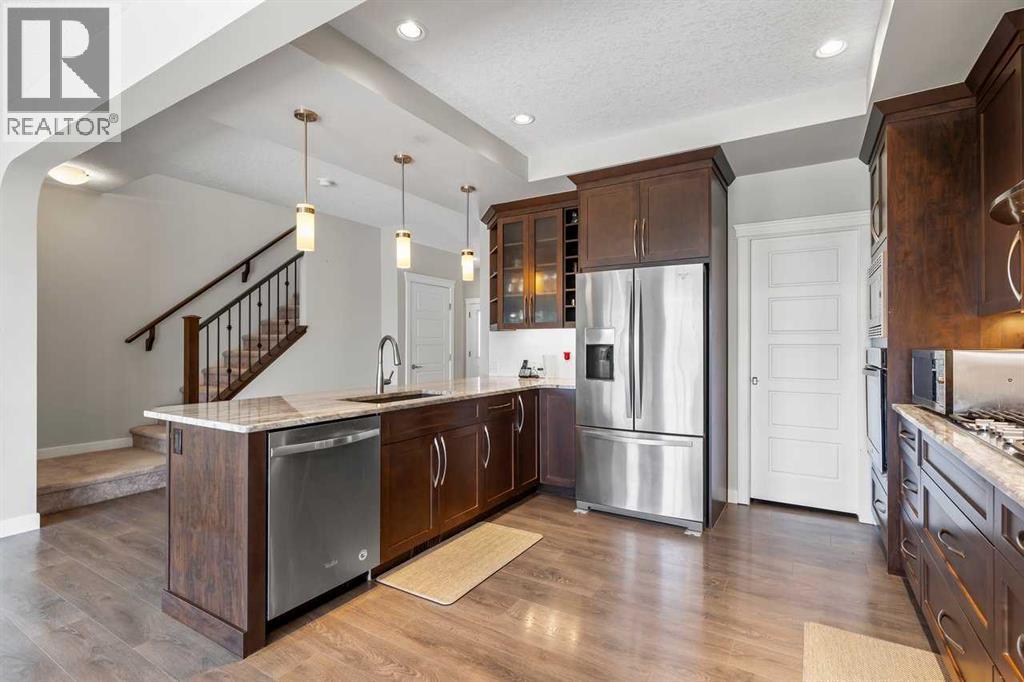 Photo 12 of 144 Nolancrest Circle Nw, Calgary AB