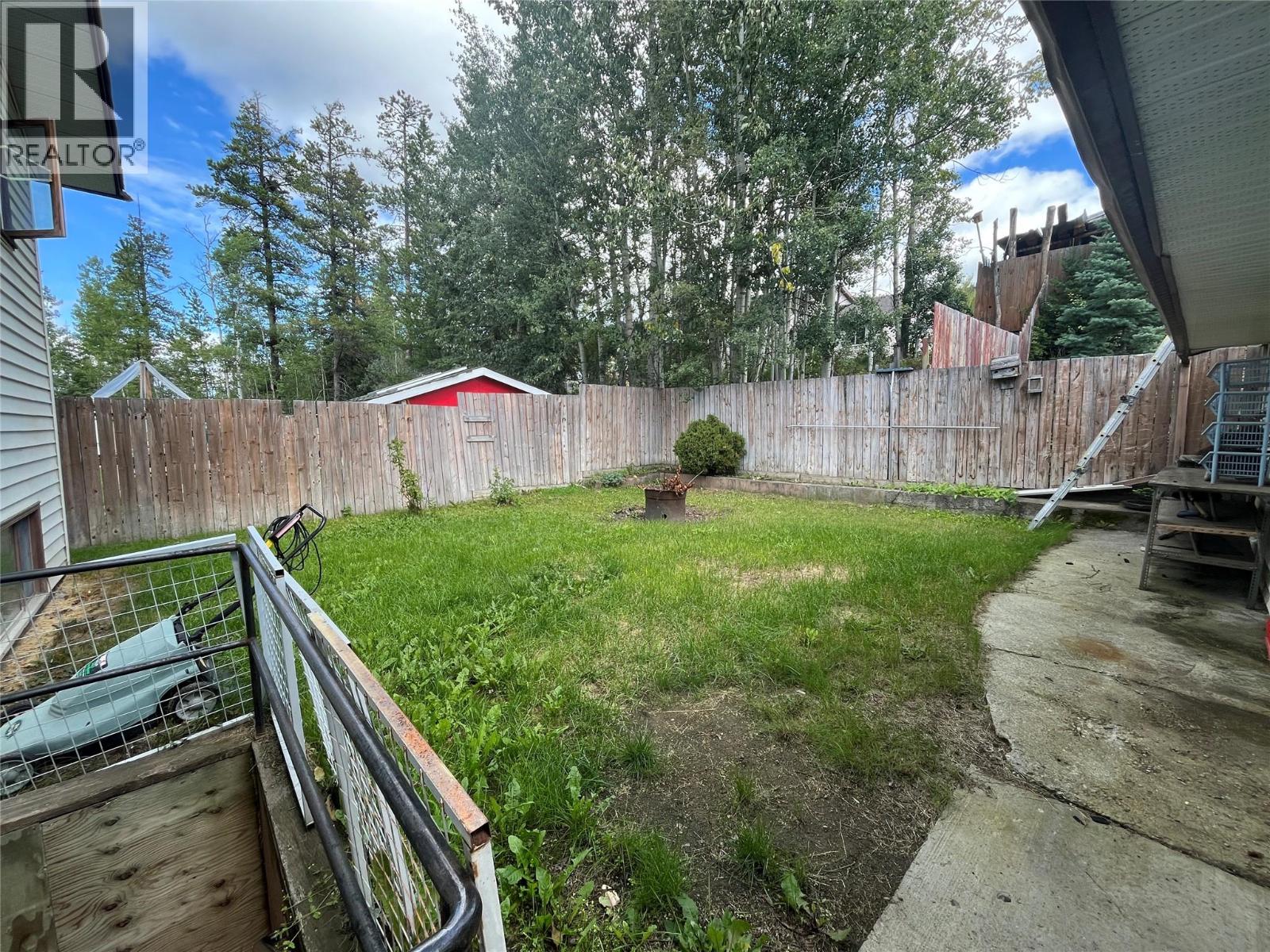 Photo 21 of 167 Sukunka Avenue, Tumbler Ridge BC