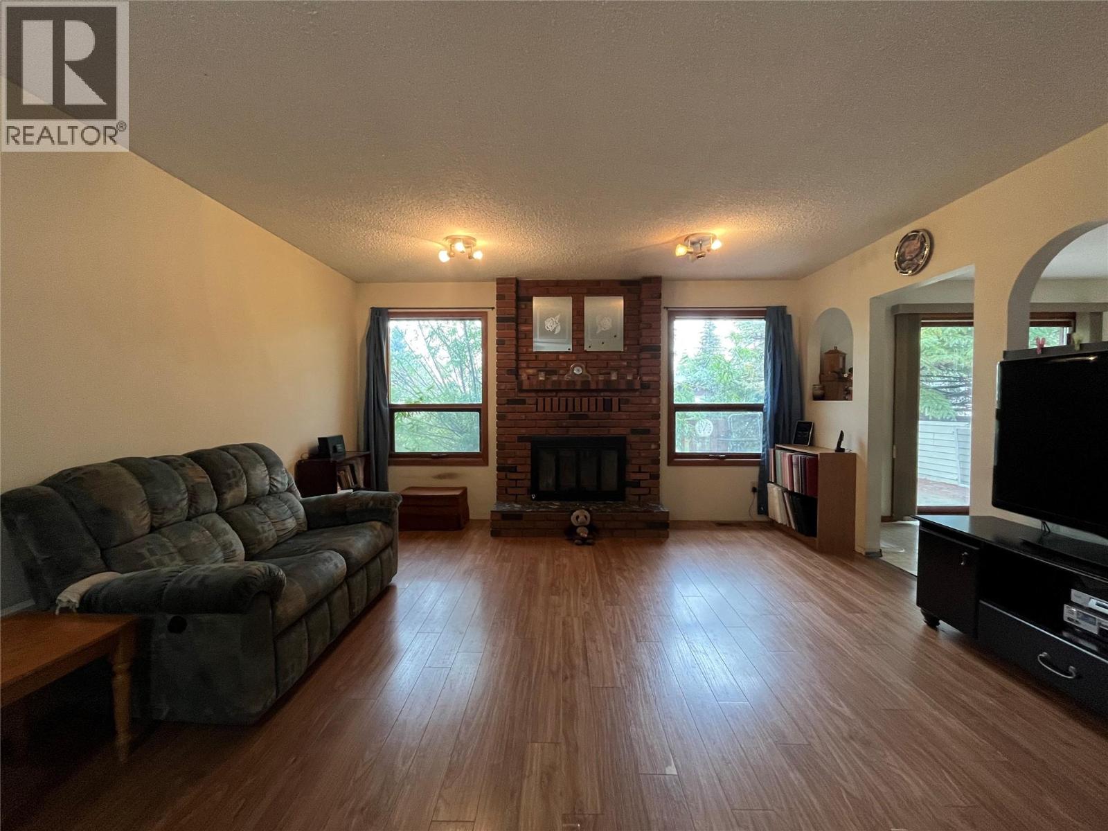 Photo 8 of 167 Sukunka Avenue, Tumbler Ridge BC