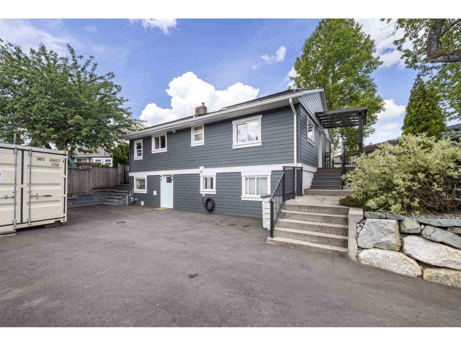 Photo 35 of 4745 207 A Street, Langley BC