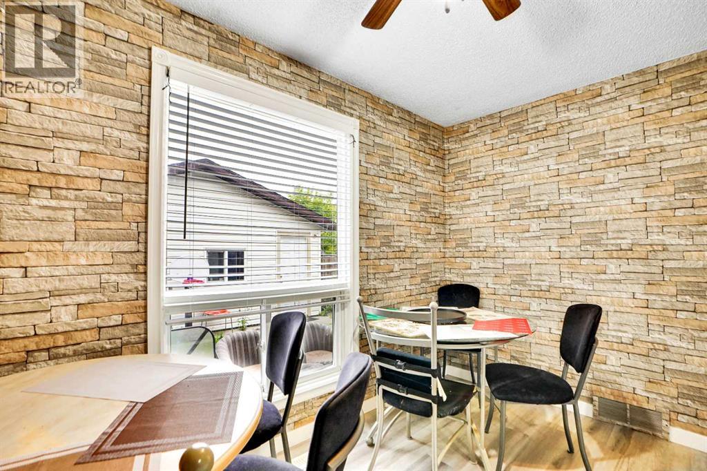 Single Family House for Sale in  Templeridge Crescent NE Temple Calgary 