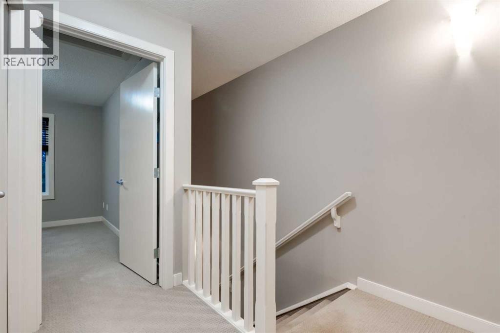 Single Family House for Sale in  CHAPARRAL RIDGE Park SE Chaparral Calgary 
