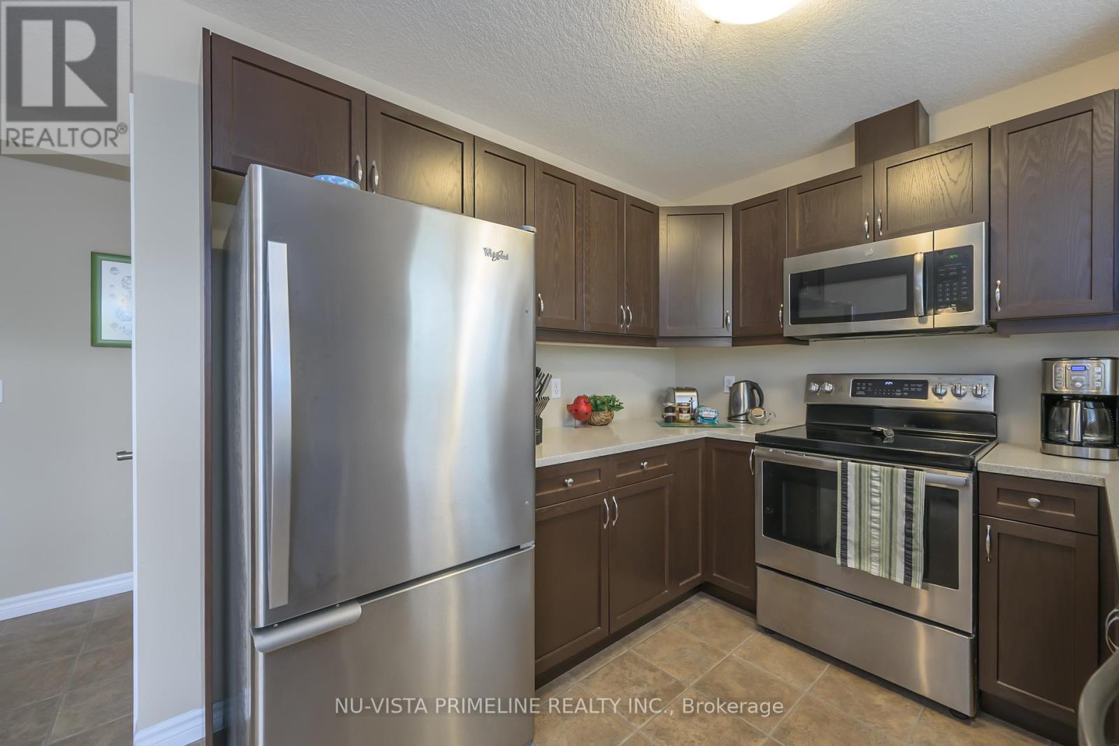 Photo 20 of 63 1010 Fanshawe Road E, London North ON