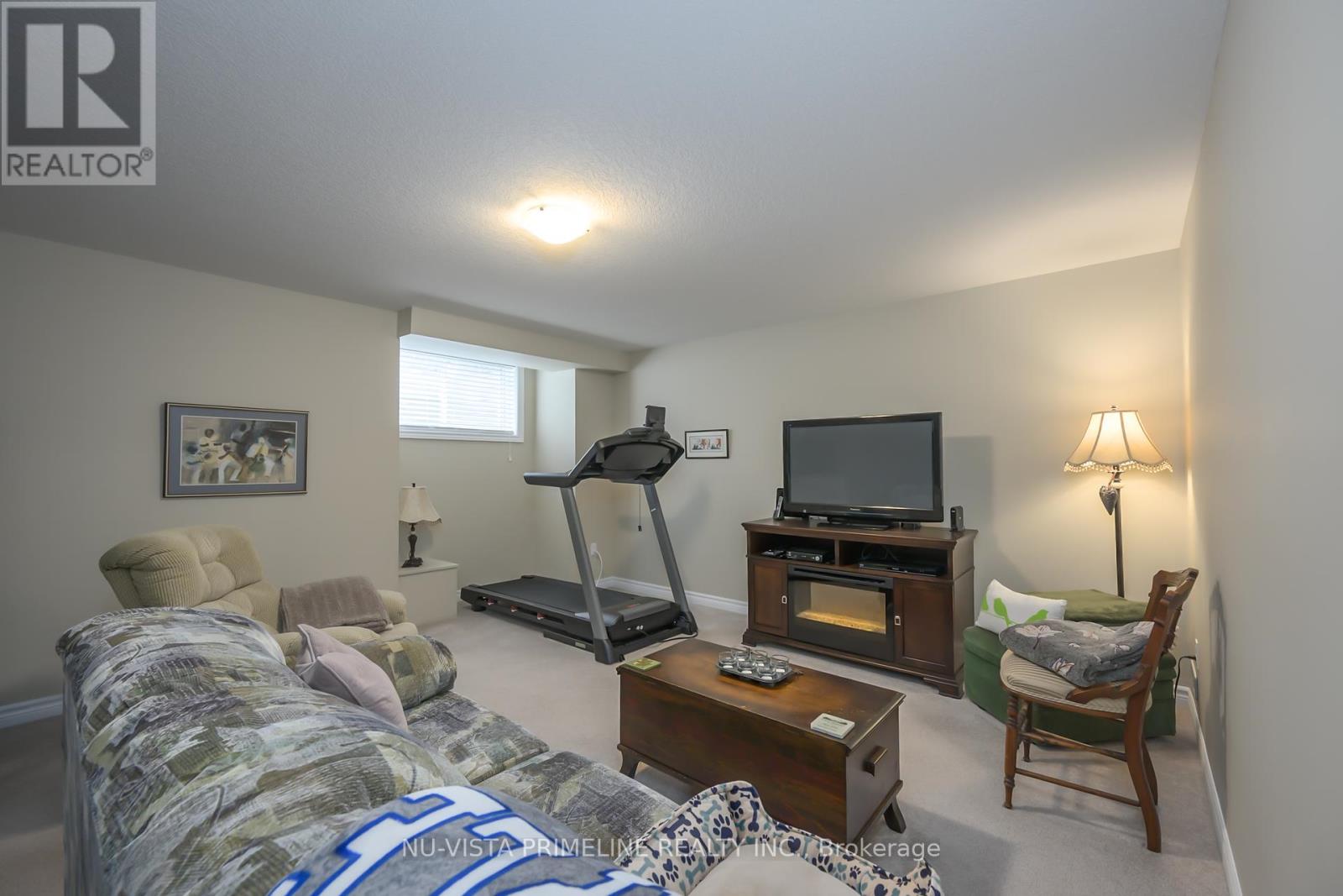 Photo 33 of 63 1010 Fanshawe Road E, London North ON