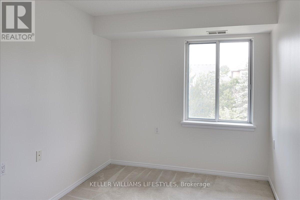 Photo 16 of 410 511 Gainsborough Road, London North ON