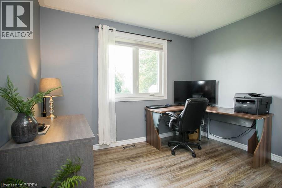 Photo 25 of 1449 Windham Road 12, Simcoe ON