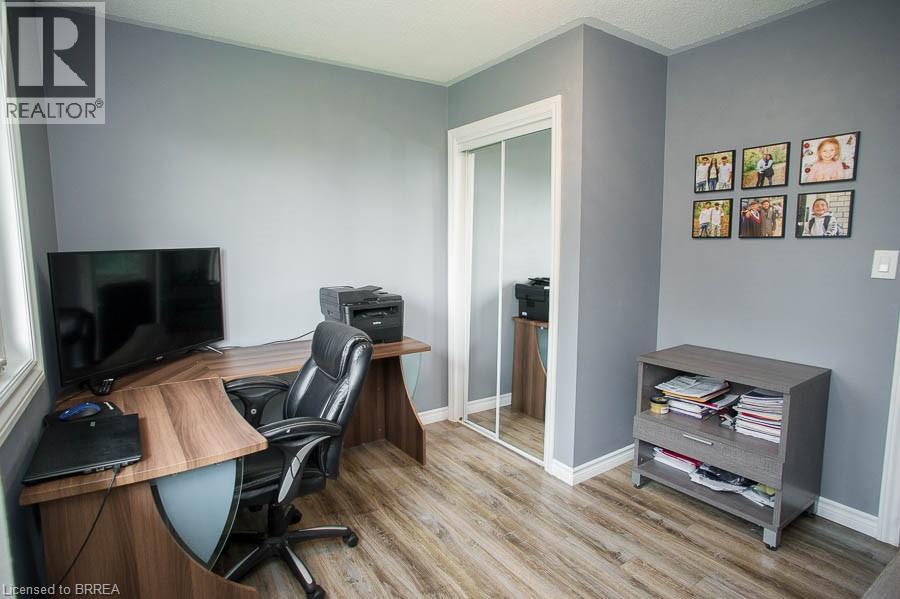 Photo 26 of 1449 Windham Road 12, Simcoe ON