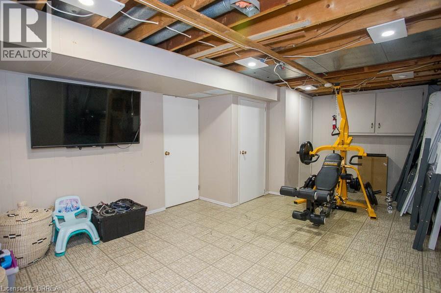 Photo 36 of 1449 Windham Road 12, Simcoe ON