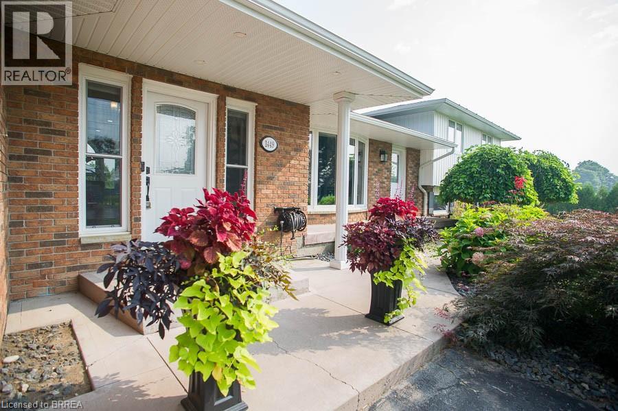 Photo 5 of 1449 Windham Road 12, Simcoe ON
