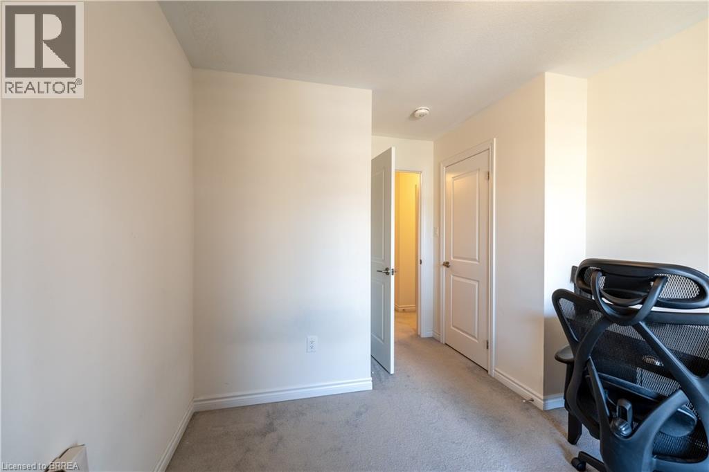 Photo 16 of 2 Copeman Avenue, Brantford ON