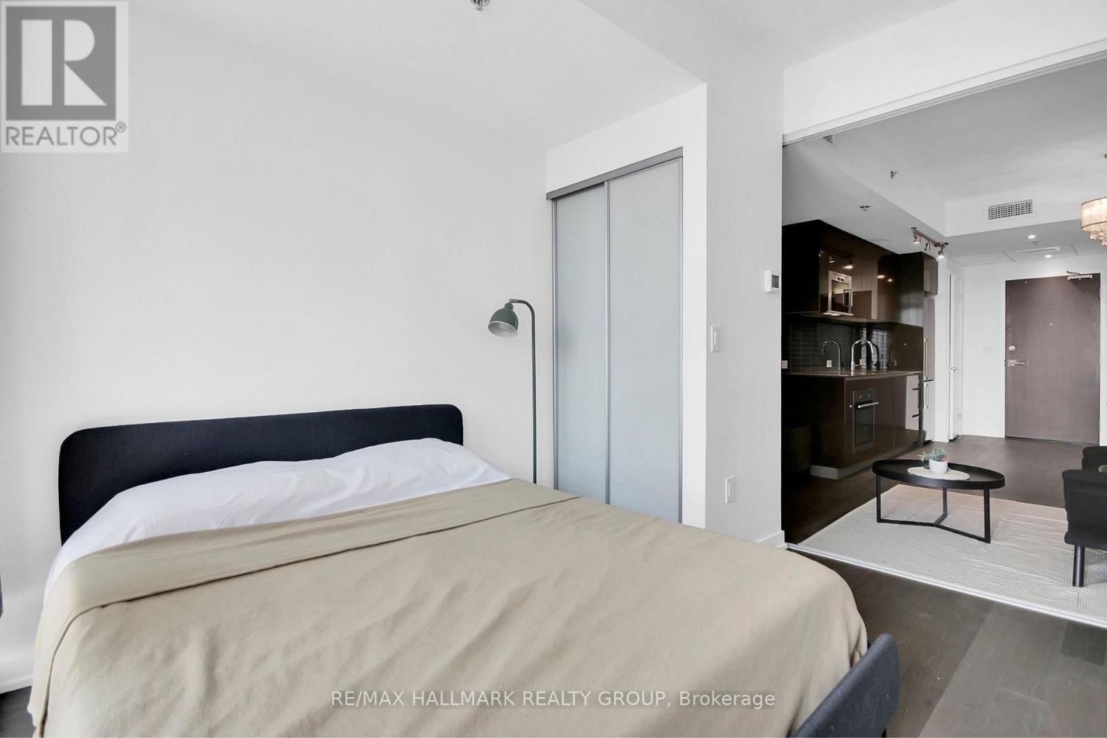 Photo 11 of 1503 199 Slater Street, Ottawa ON