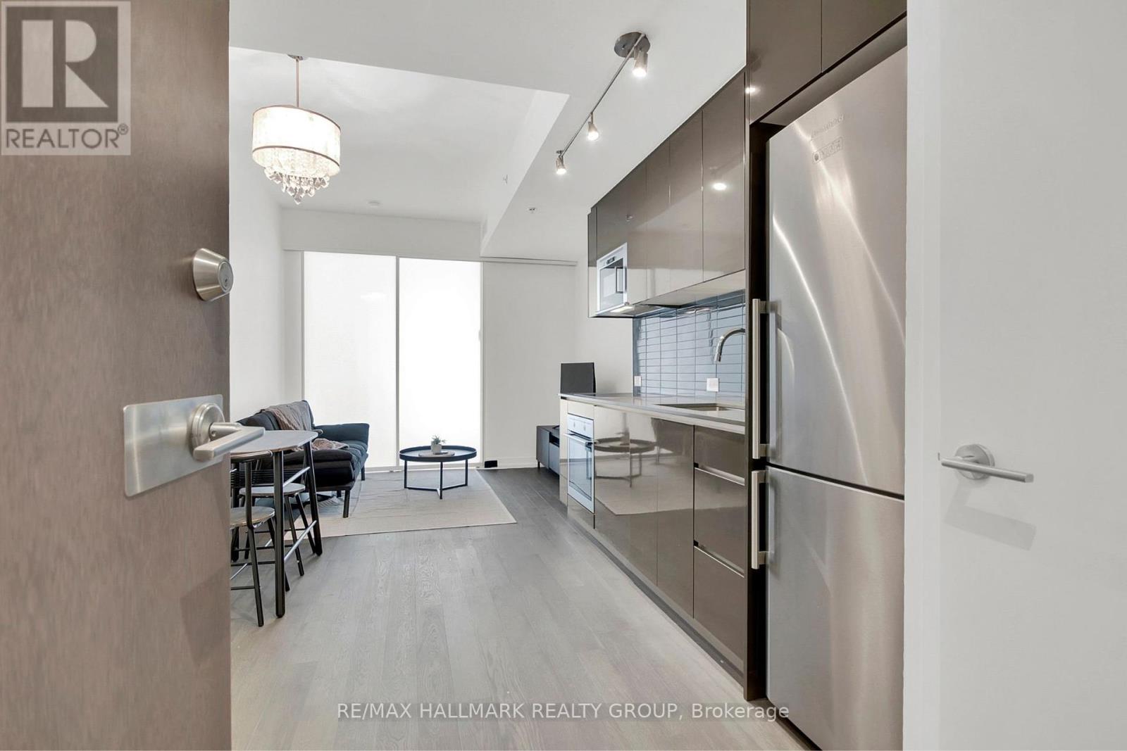 Photo 9 of 1503 199 Slater Street, Ottawa ON