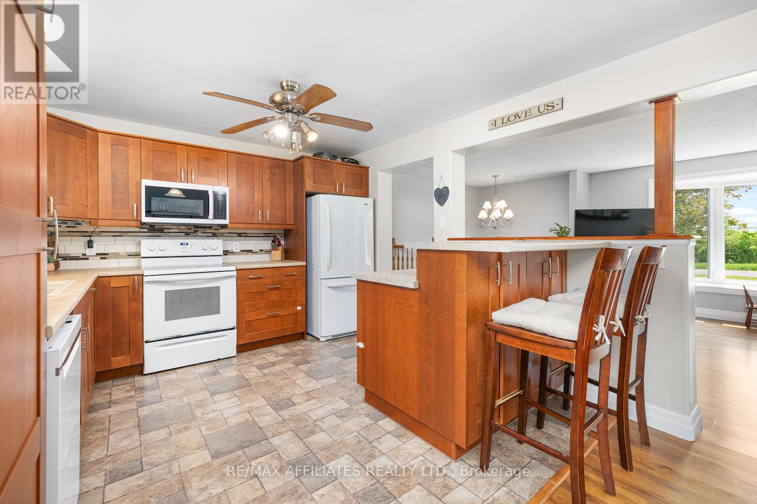 Photo 12 of 1494 Ramsay 8 Con Road, Mississippi Mills ON
