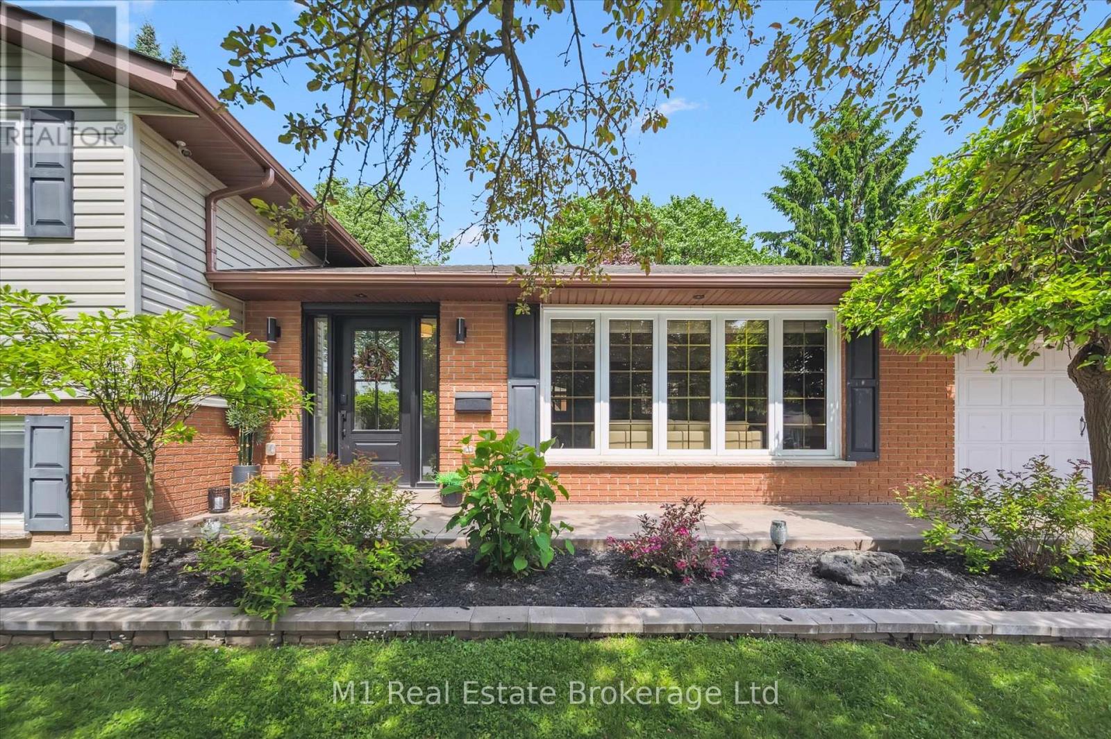 Photo 5 of 765 Bon Accord Street, Centre Wellington ON