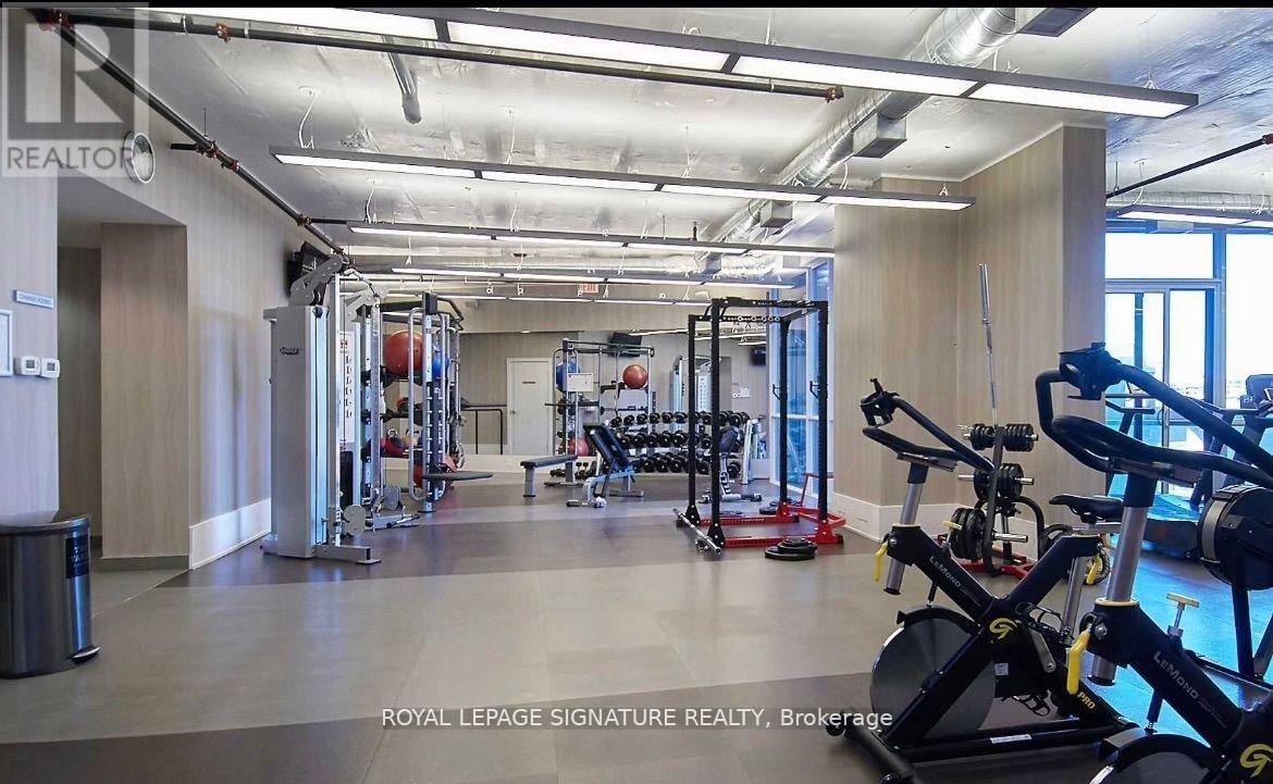 Photo 18 of 212 20 Bruyeres Mews, Toronto ON