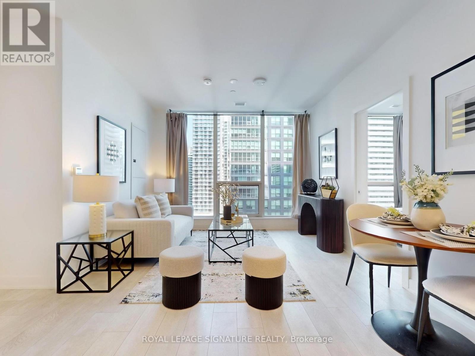 Photo 15 of 2713 35 Mercer Street, Toronto ON