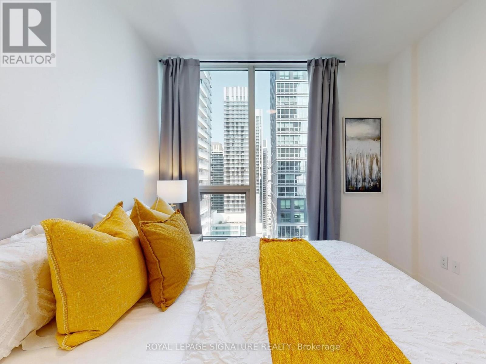 Photo 36 of 2713 35 Mercer Street, Toronto ON