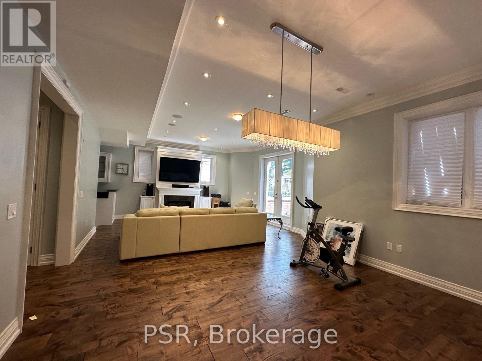 Photo 24 of 633 St Germain Avenue, Toronto ON