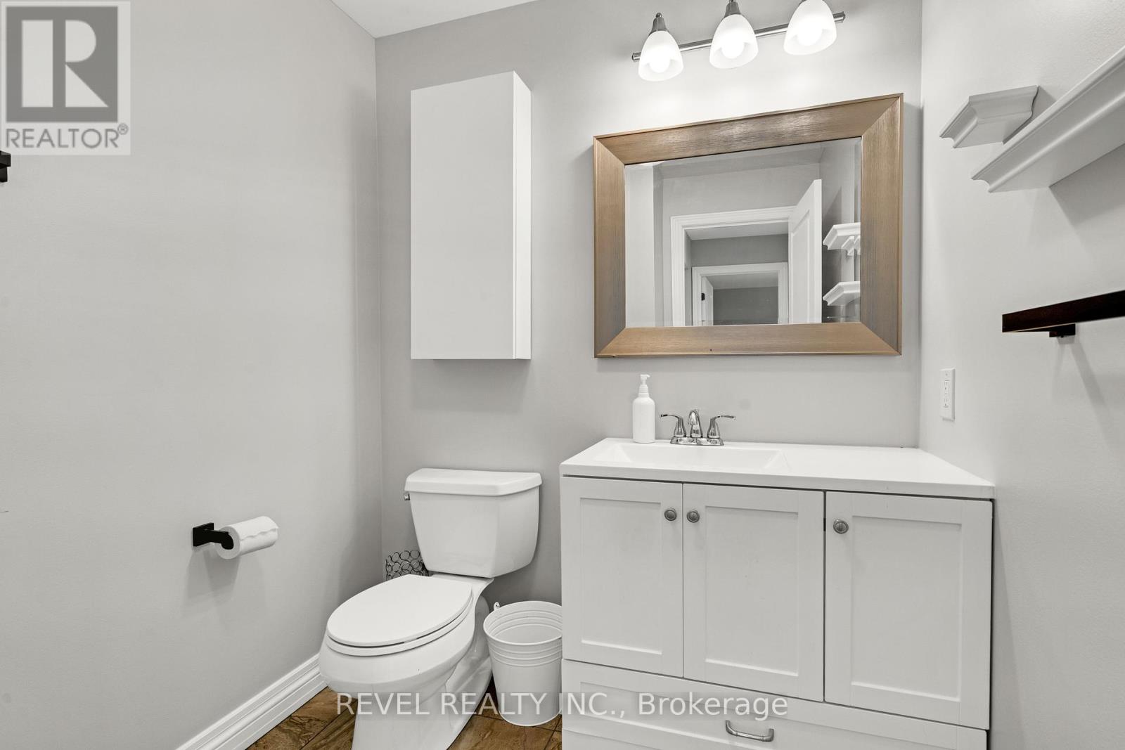 Photo 30 of 294 Henderson Street, Caledon ON