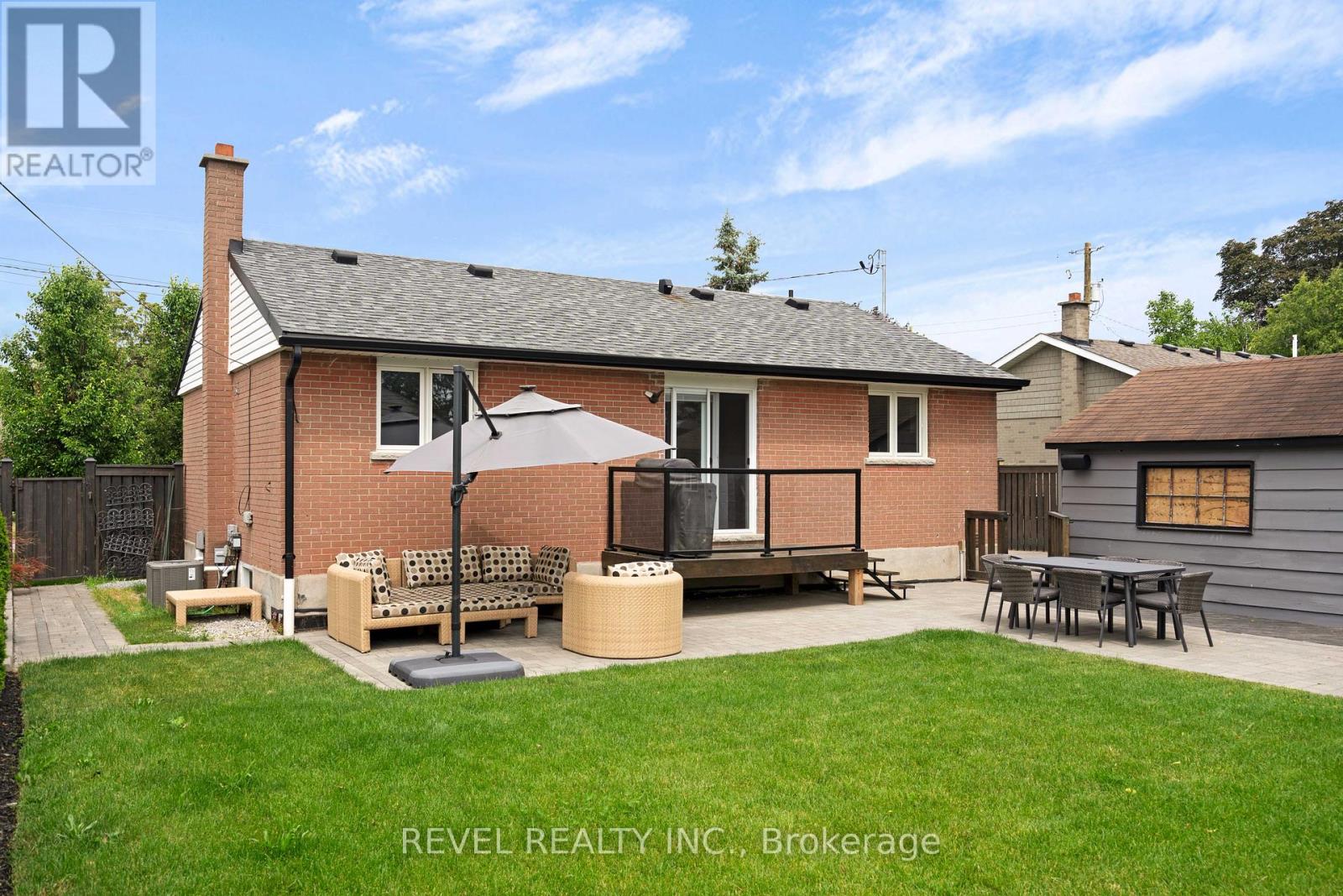 Photo 25 of 294 Henderson Street, Caledon ON