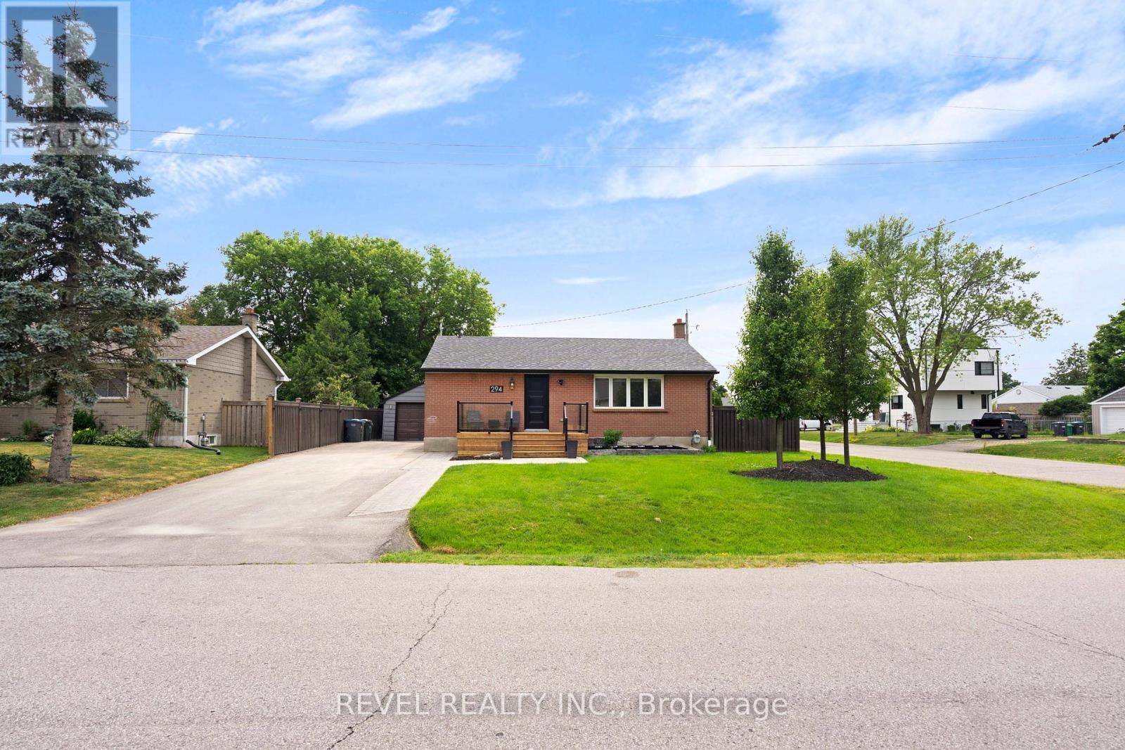Photo 26 of 294 Henderson Street, Caledon ON