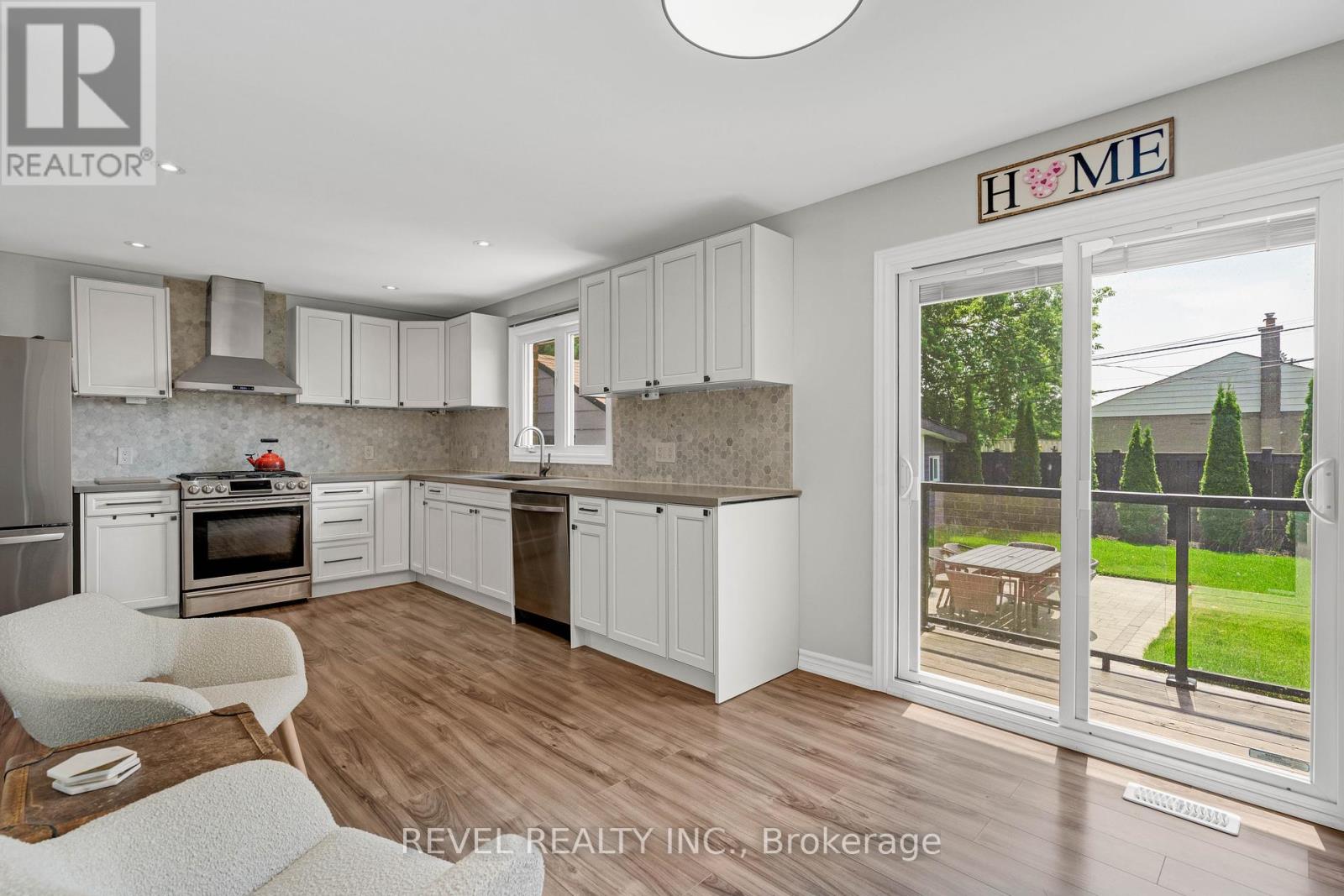 Photo 9 of 294 Henderson Street, Caledon ON