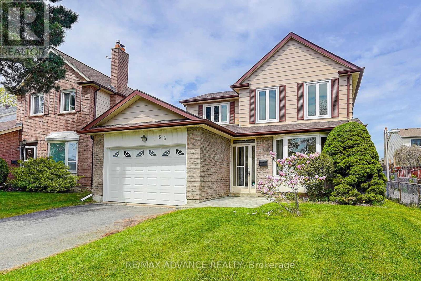 Photo 2 of 86 Placentia Boulevard, Toronto ON