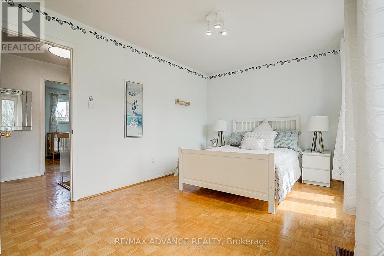 Photo 35 of 86 Placentia Boulevard, Toronto ON