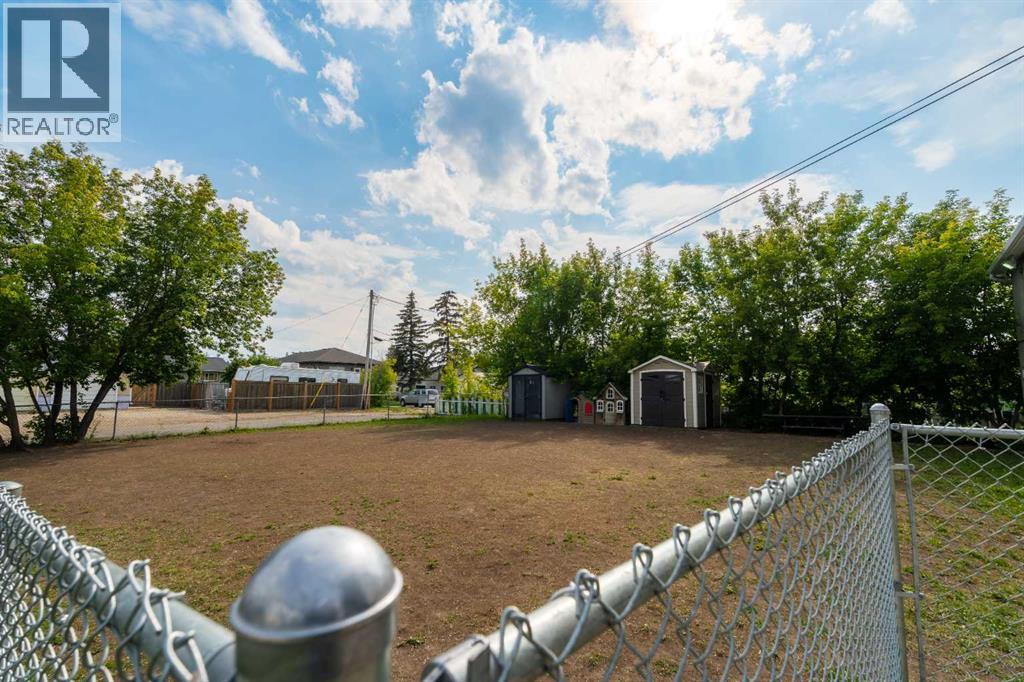 Business for Sale in  Hillcrest Drive Mountview Grande Prairie 