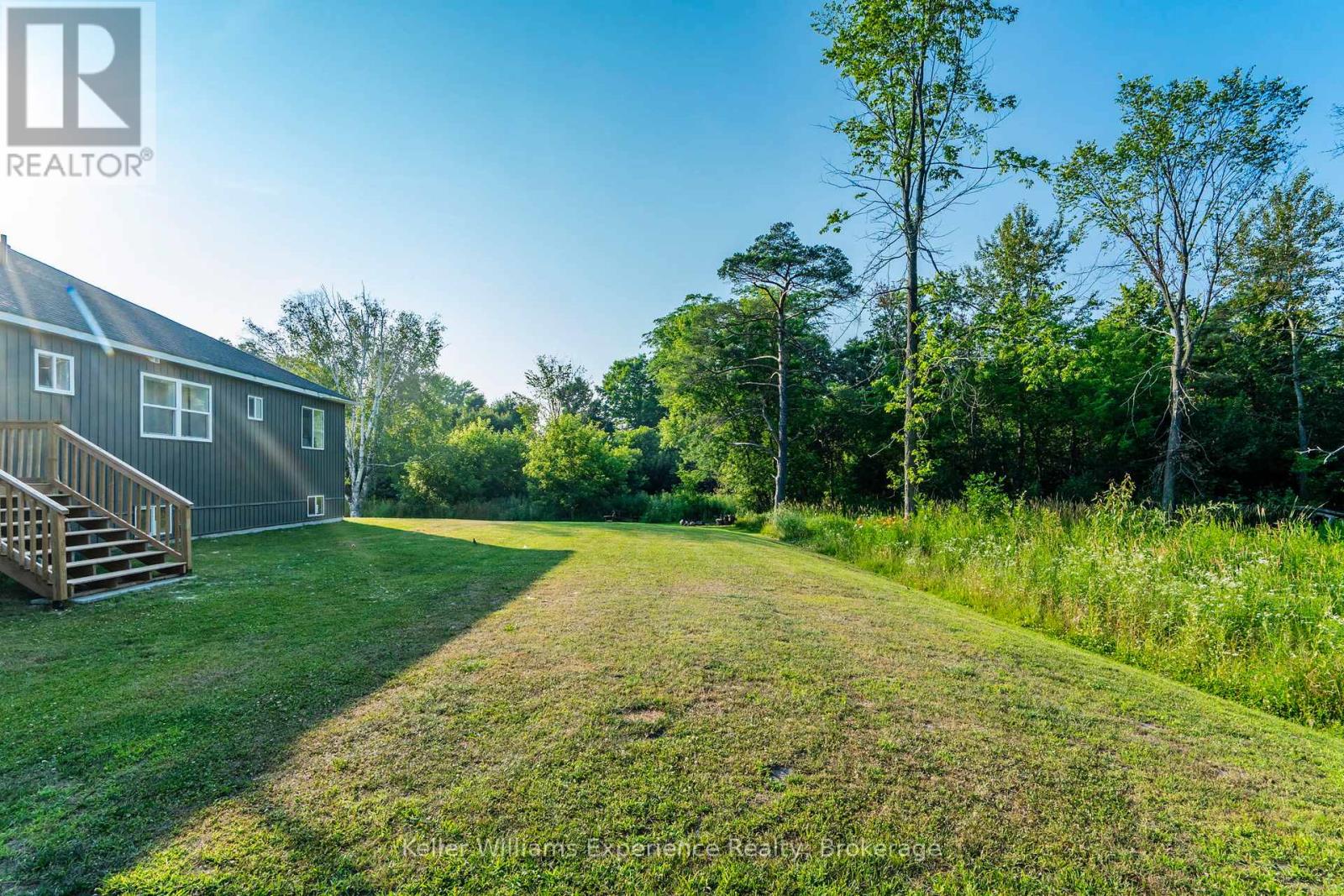Photo 32 of 2425 Old Fort Road, Tay ON