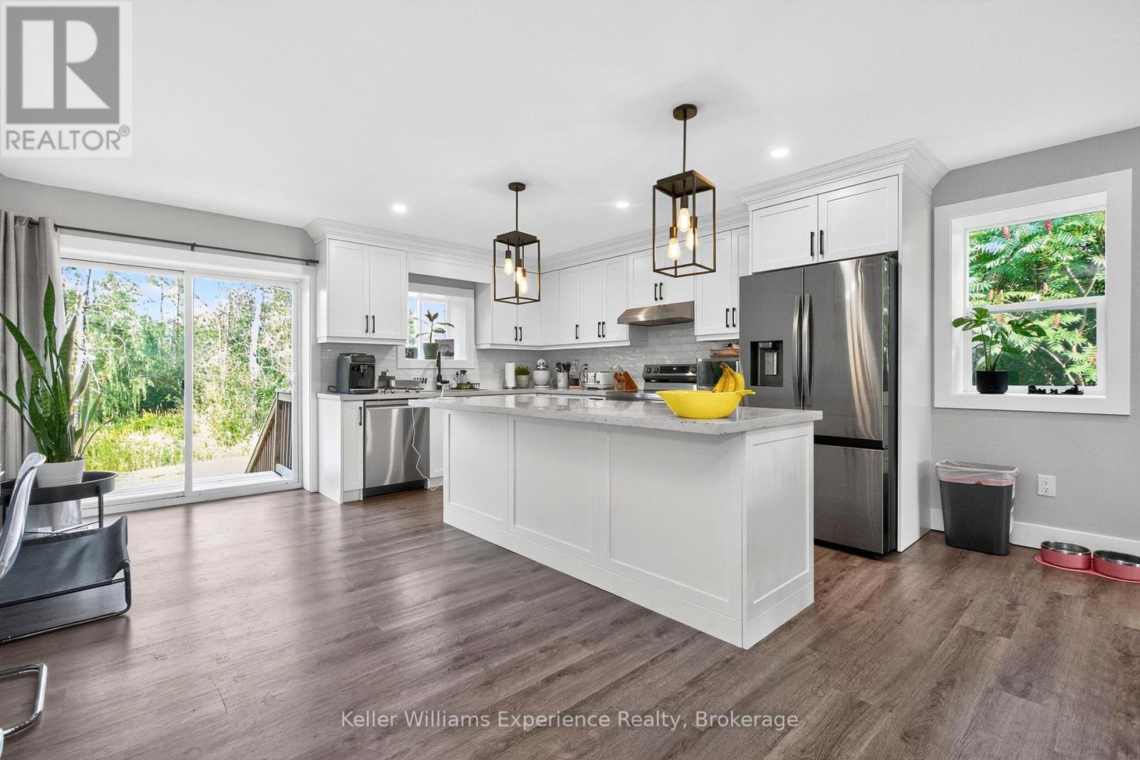 Photo 6 of 2425 Old Fort Road, Tay ON