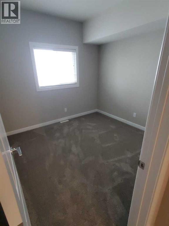 Photo 8 of 10211 125 Avenue, Grande Prairie AB