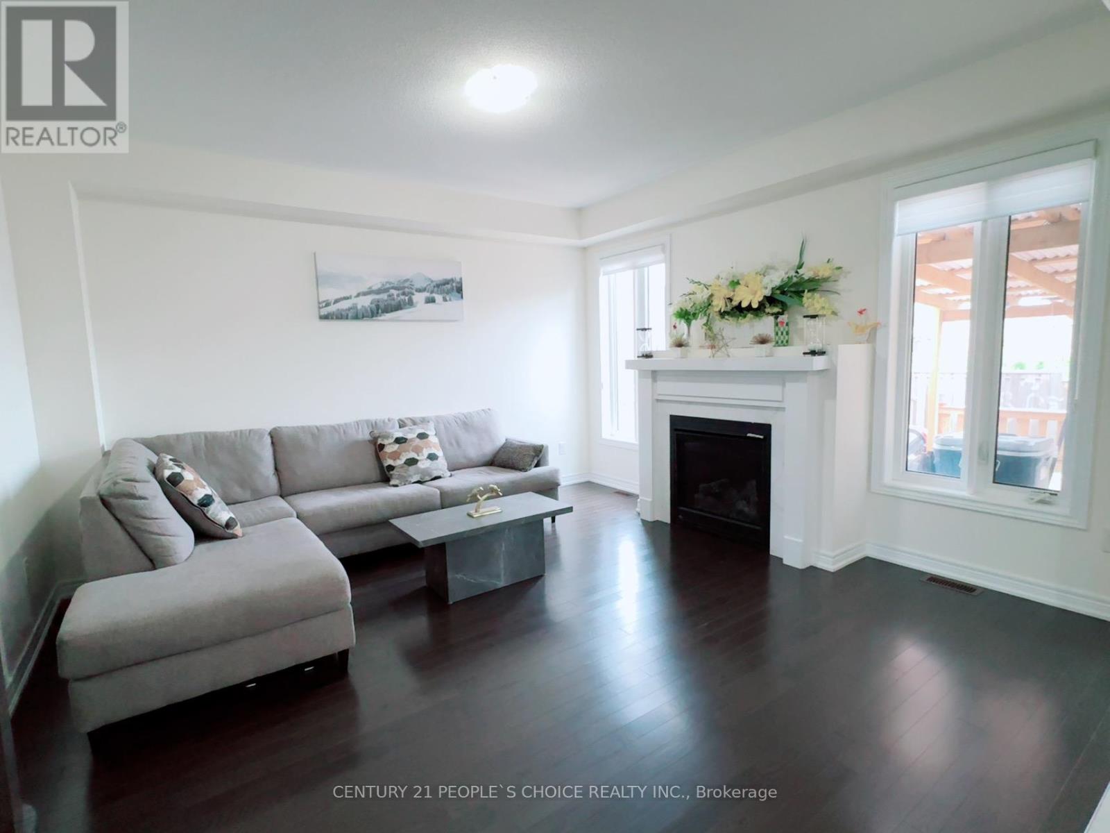 Photo 6 of Upper 118 Blackwell Crescent, Bradford West Gwillimbury ON