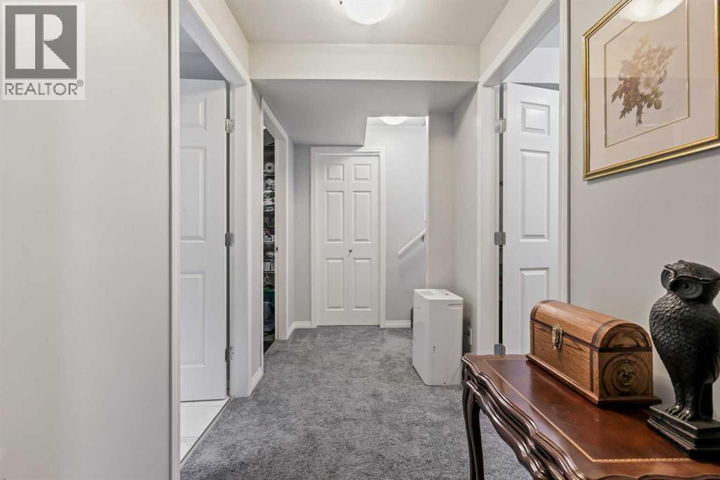 Photo 28 of 1732 Douglas Glen Grove Se, Calgary AB