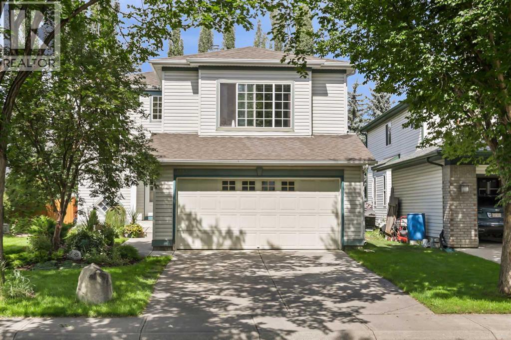Photo 1 of 1732 Douglas Glen Grove Se, Calgary AB