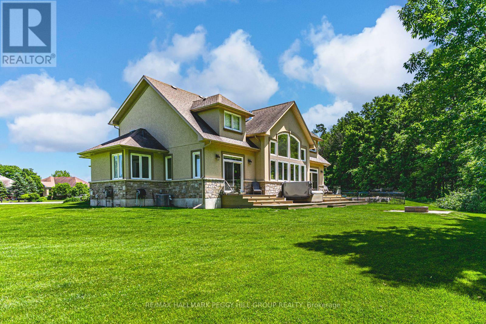 Photo 29 of 2 Sumach Court, Wasaga Beach ON