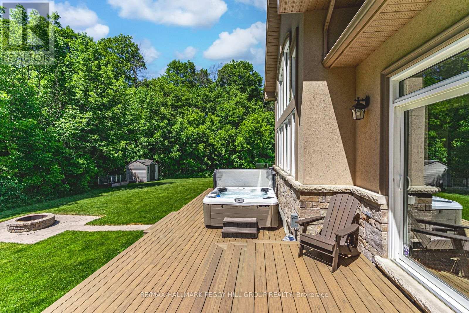 Photo 32 of 2 Sumach Court, Wasaga Beach ON