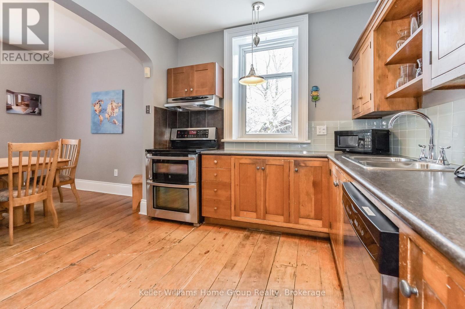 Photo 16 of 6783 Gerrie Road, Centre Wellington ON