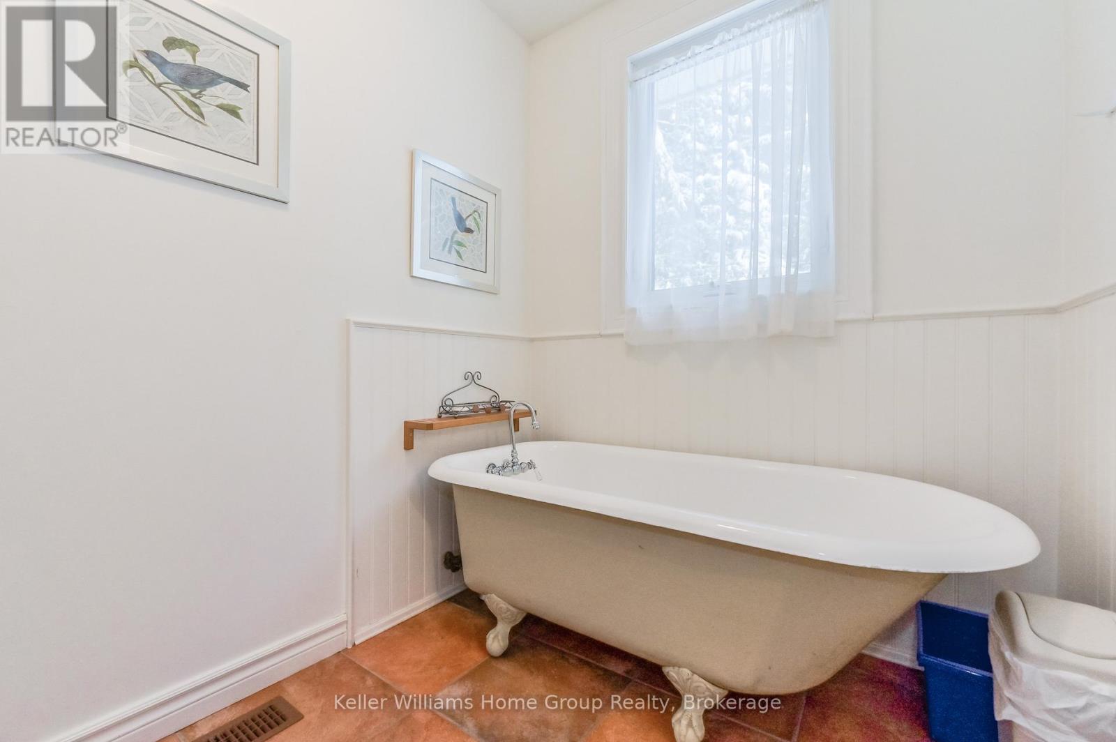 Photo 21 of 6783 Gerrie Road, Centre Wellington ON