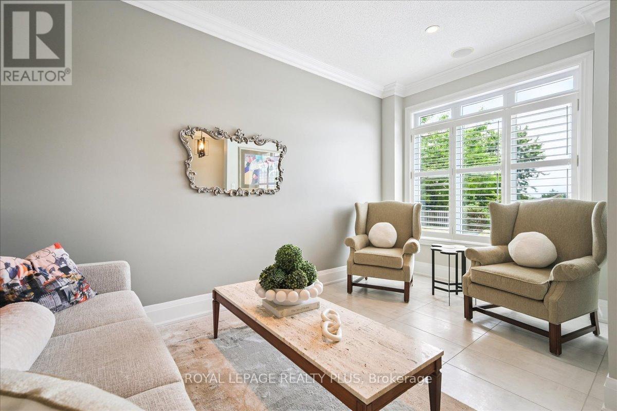 Photo 8 of 2341 Tesla Crescent, Oakville ON