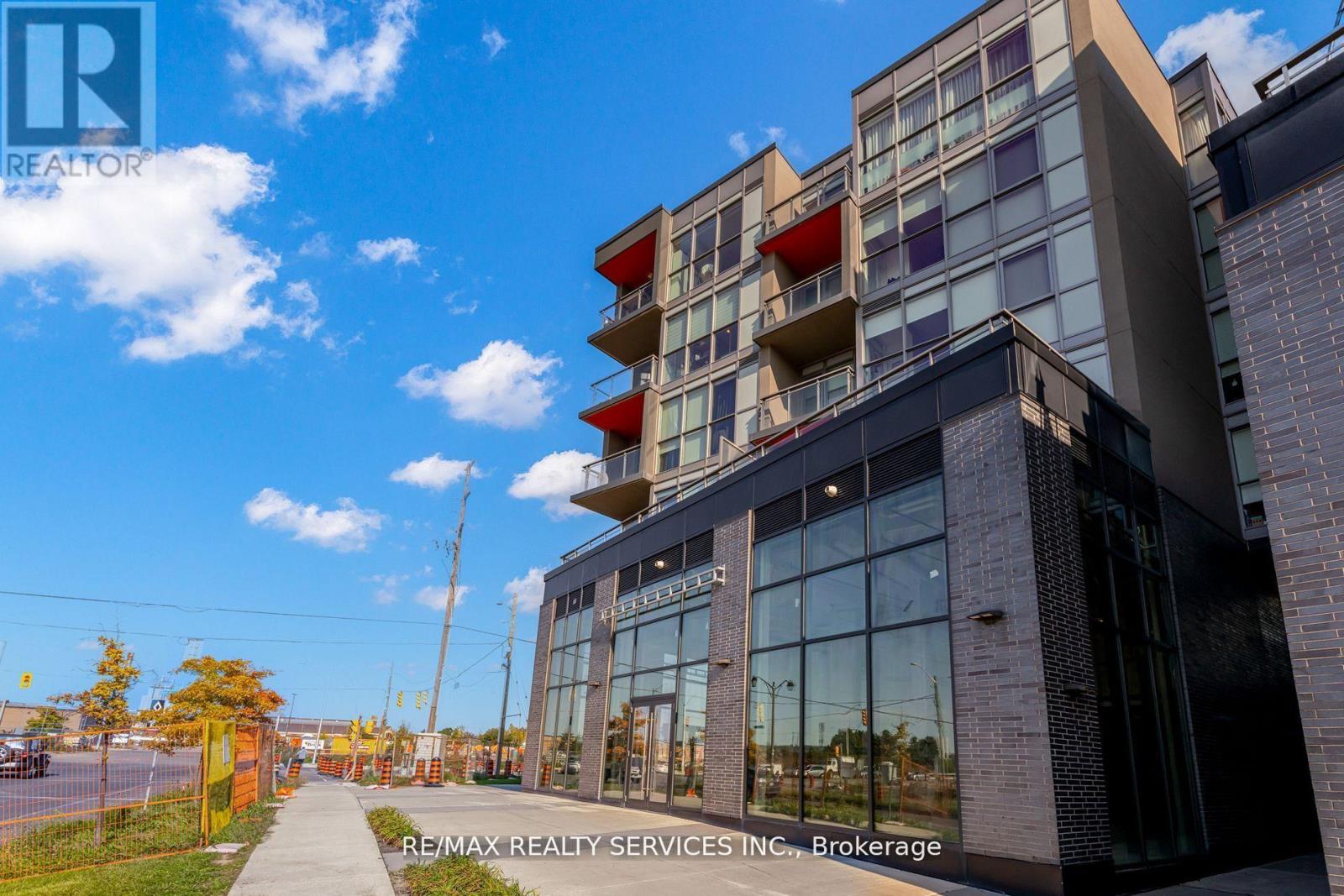 Photo 19 of 1 5220 Dundas Street, Burlington ON