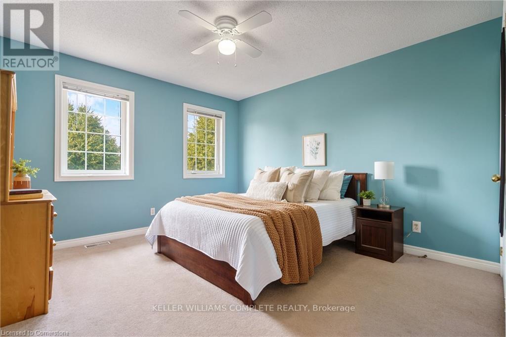 Photo 30 of 42 Grassyplain Drive, Hamilton ON