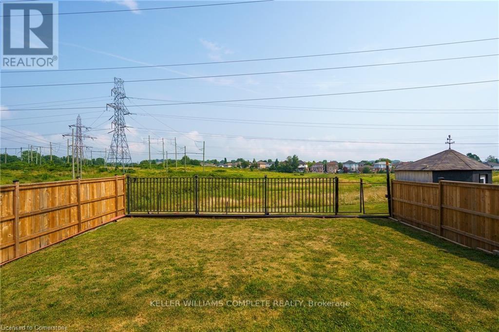 Photo 36 of 42 Grassyplain Drive, Hamilton ON
