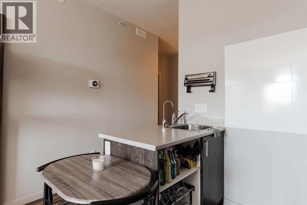 Photo 12 of 402 8106 Fraser Avenue, Fort Mcmurray AB