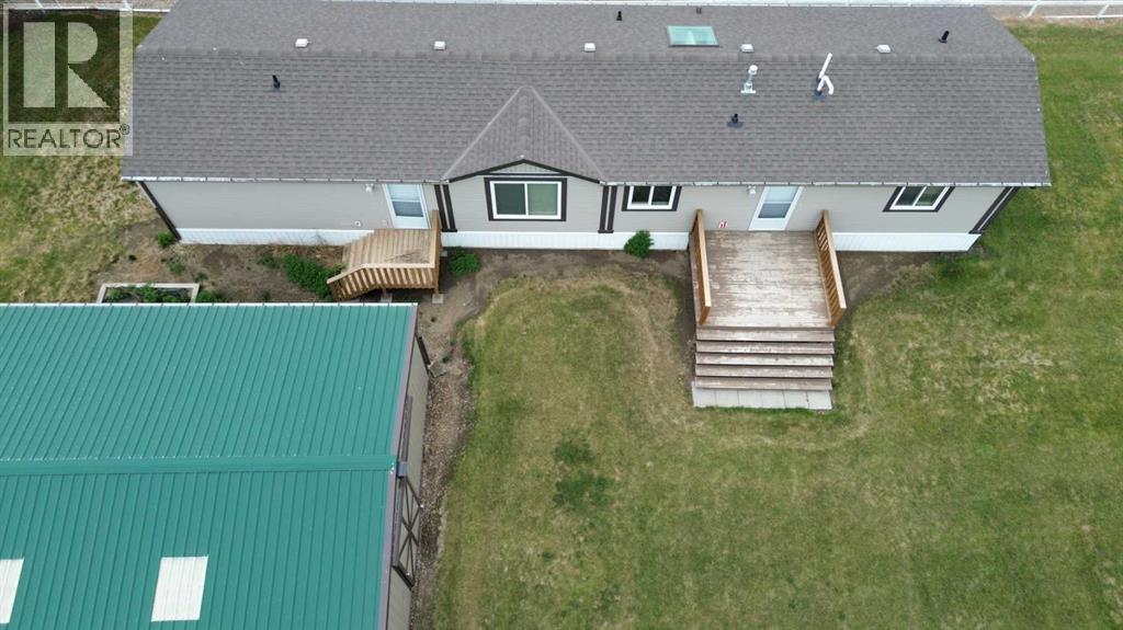 Photo 2 of 4631 24 Avenue S, Lethbridge AB