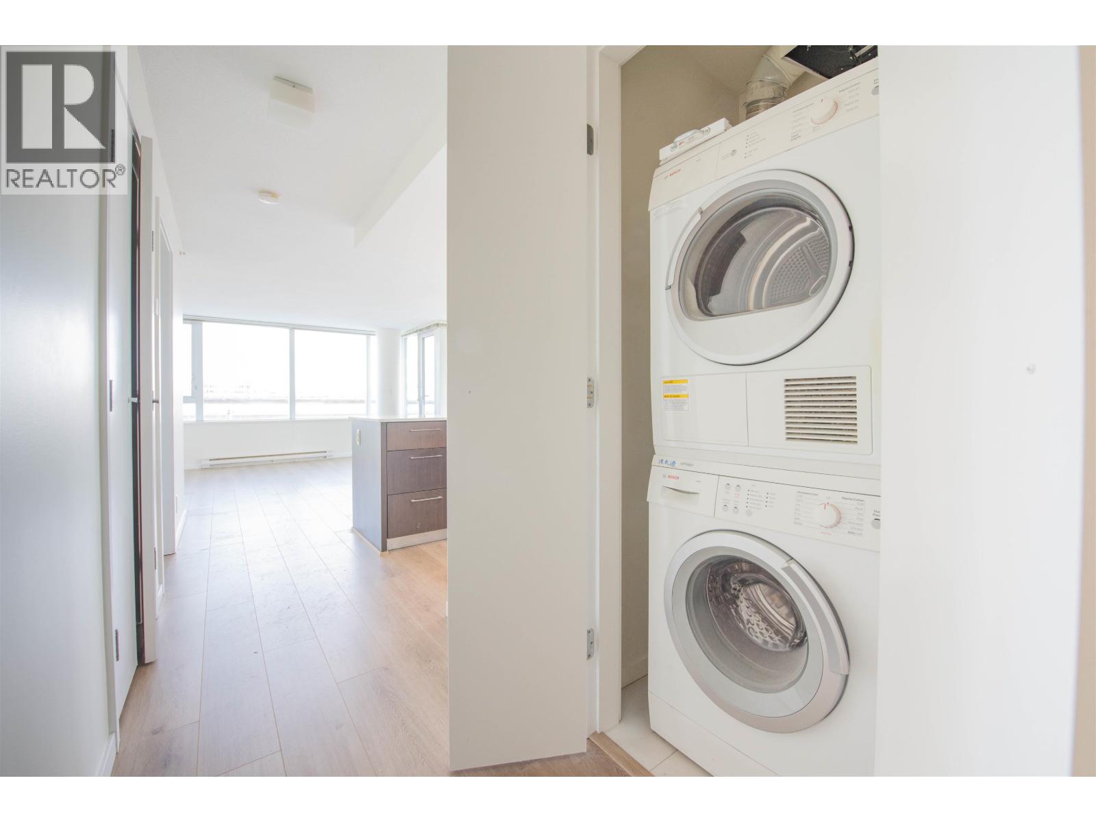 Photo 18 of 511 7988 Ackroyd Road, Richmond BC
