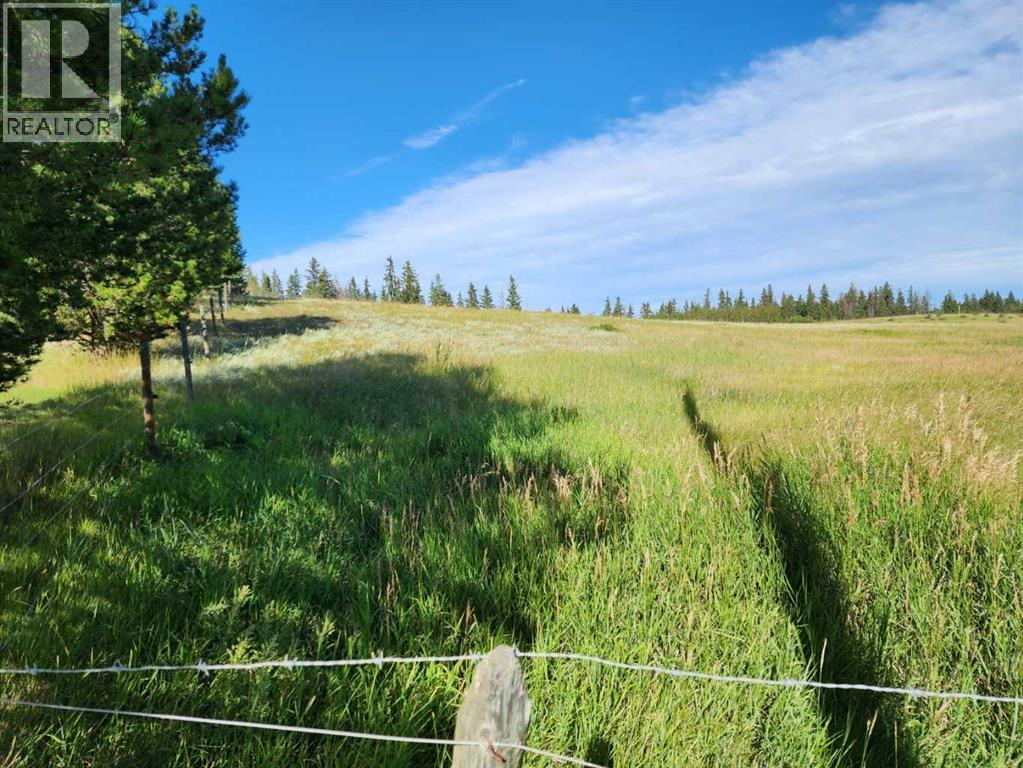 Photo 4 of 256 Briar Road, Rural Lacombe County AB