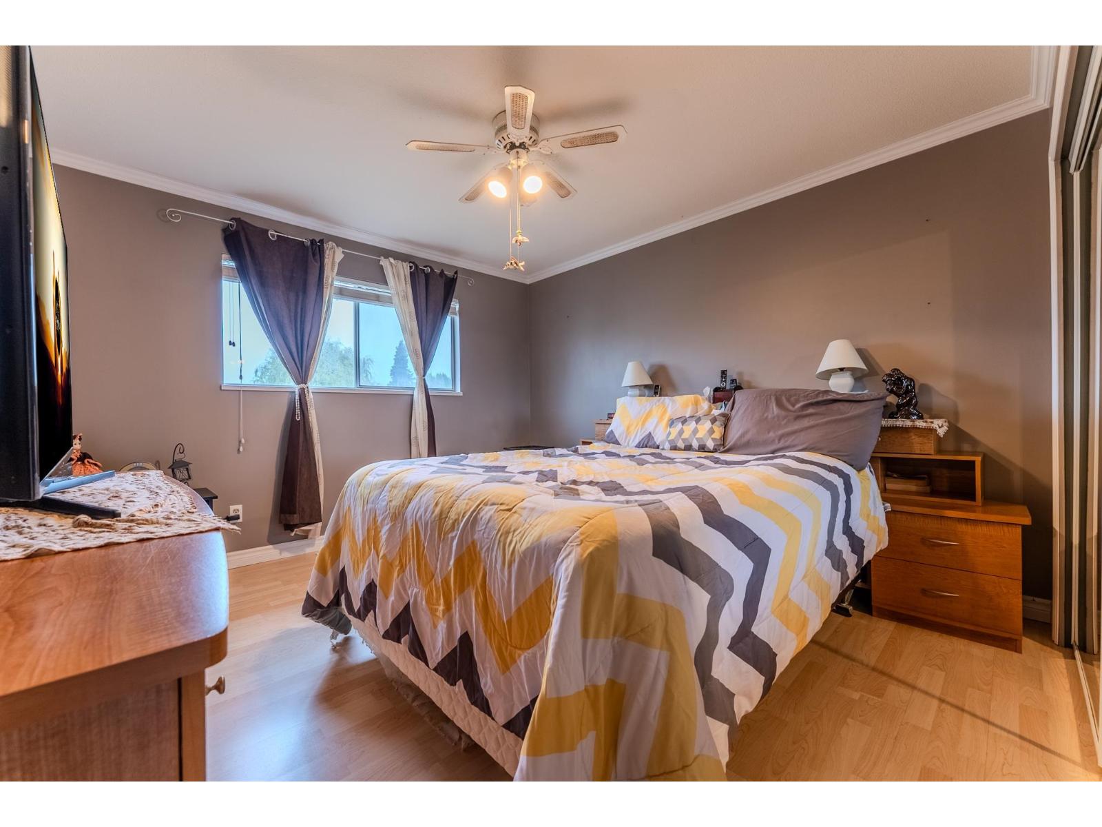 Photo 13 of 5149 209 A Street, Langley BC