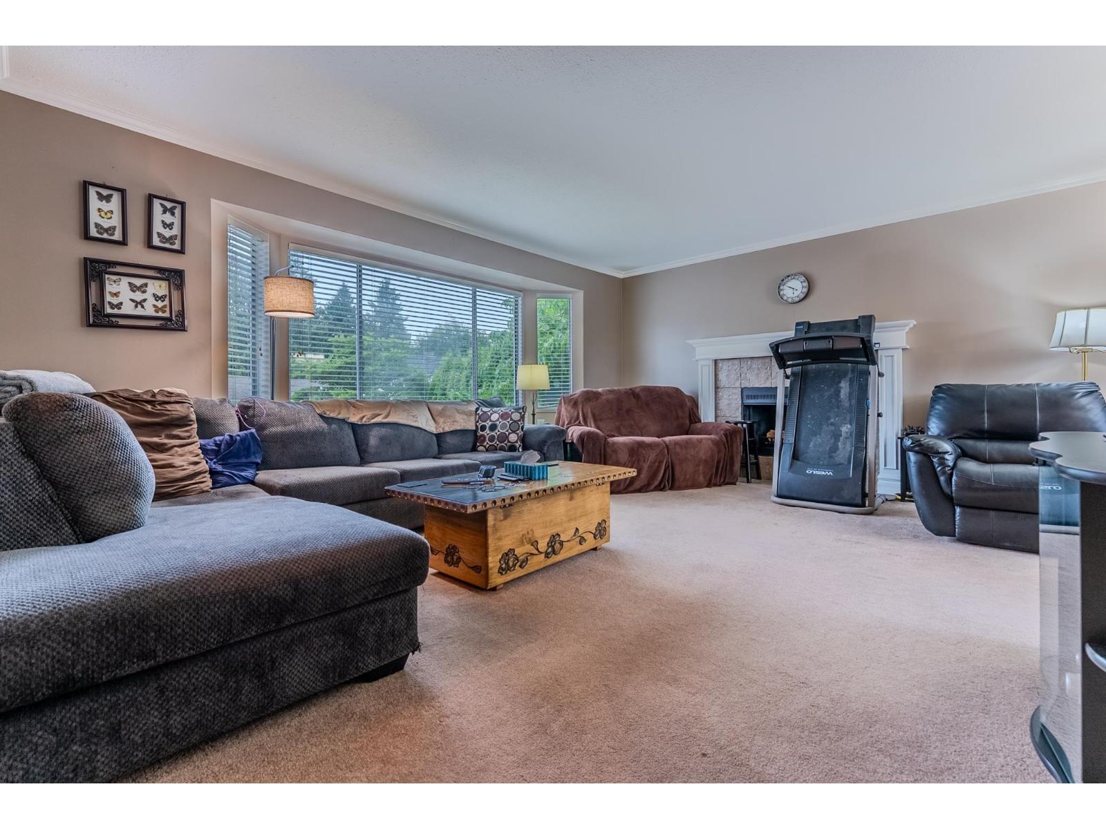 Photo 8 of 5149 209 A Street, Langley BC